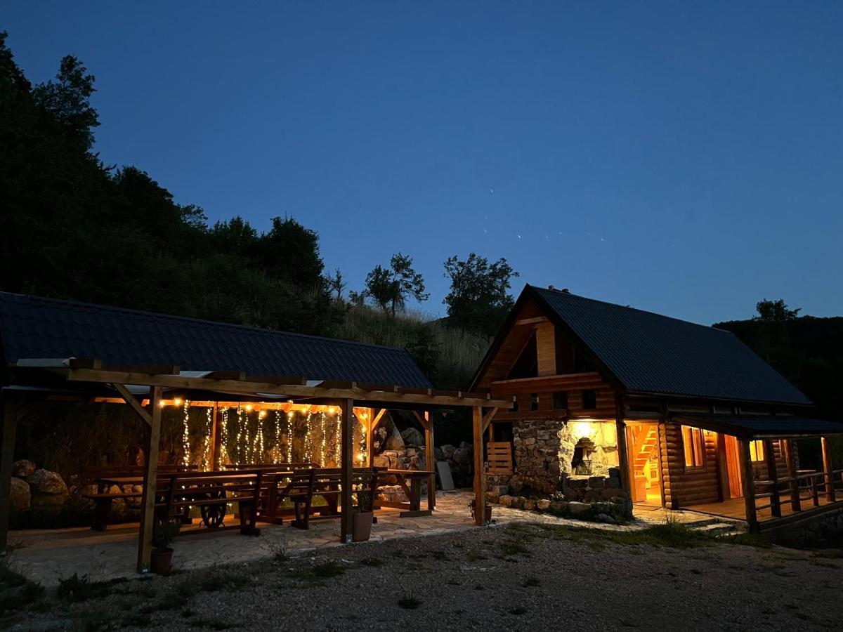 Koliba 30Svibnja Villa Perusic Kültér fotó