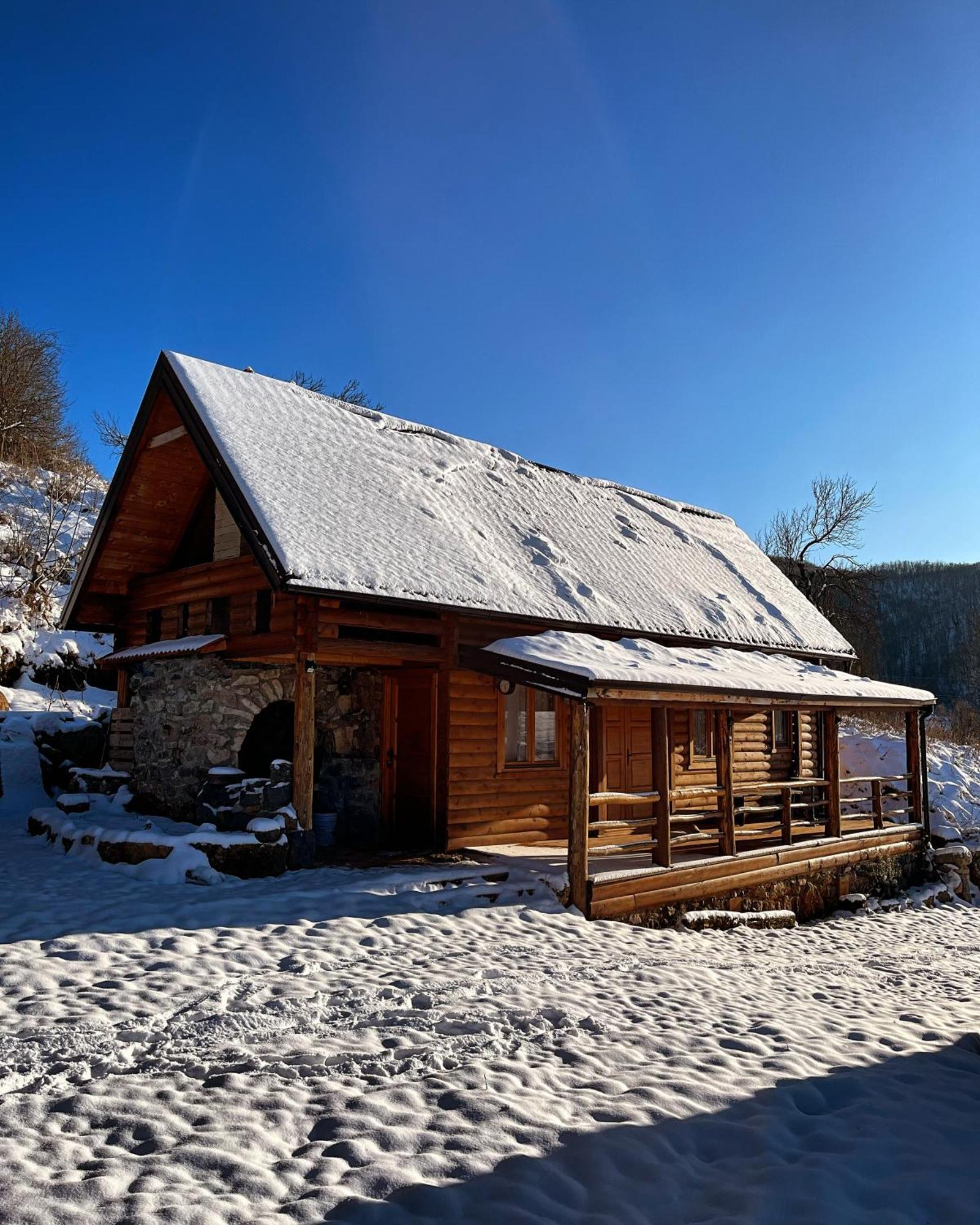 Koliba 30Svibnja Villa Perusic Kültér fotó